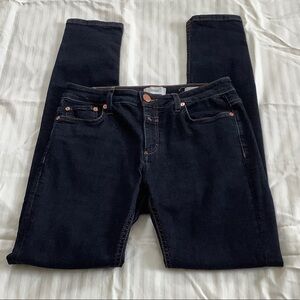 Anthro Closed Lizzy Dark Wash Skinny Jeans Sz-28